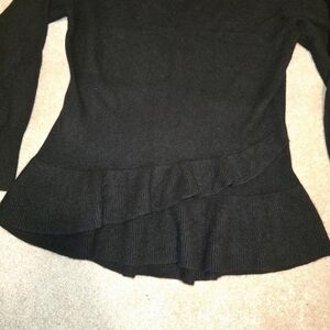 Isaac Mizrahi Cashmere Black V-Neck Ruffle Bottom Peplum Sweater Medium